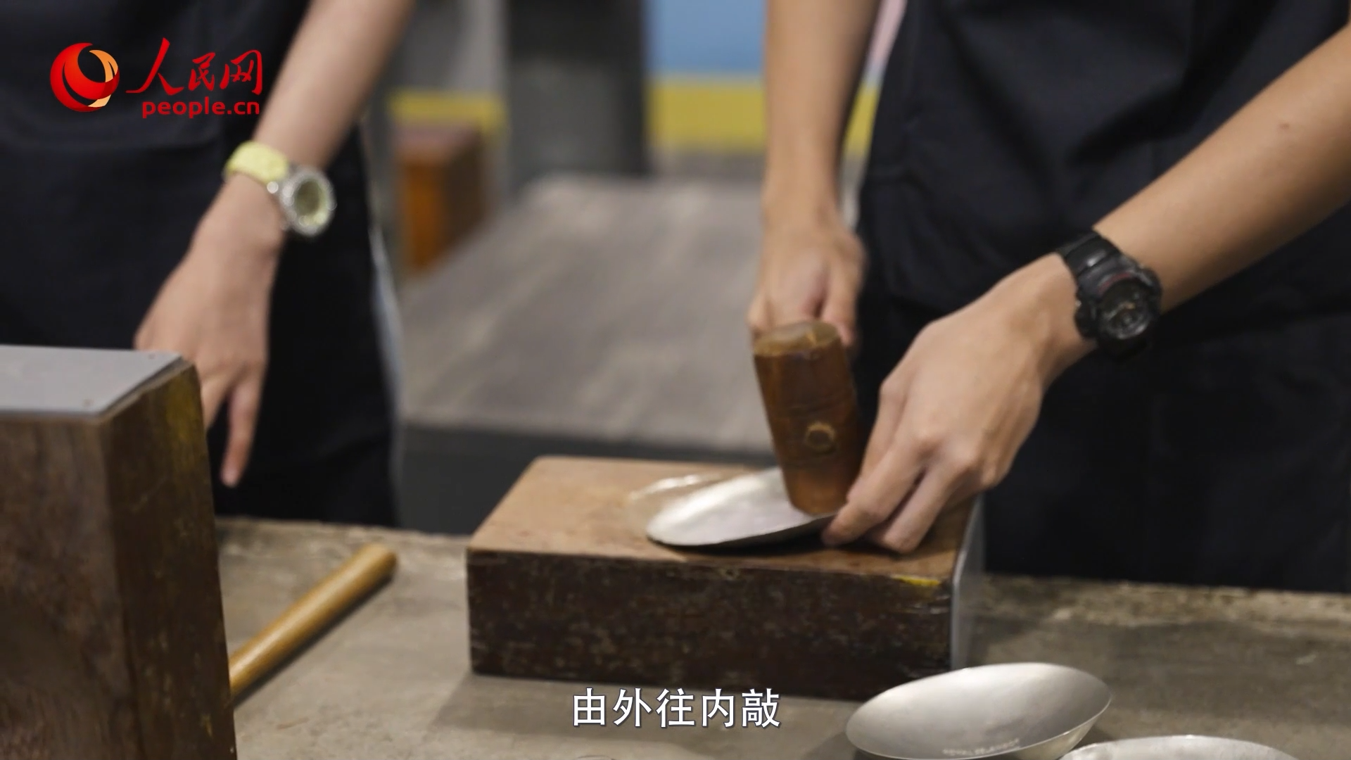                                                                            z· | w(yn)aJ ̽vʷƬ                                                                                                                                                                                                                           aRĵVa(chn)֮һʼѩmݭtaƷS1885RA˗ҽ(jng)Iңl(f)չѴҊCAİ^ʷʼѩmݭaˇSaO(sh)Ӌ(j)϶ЇĻԪأܸοϲǰW(wng)Ļz·zƽMM(jn)Rw(yn)aJˇ̽zvʷƬ                                                                                                            