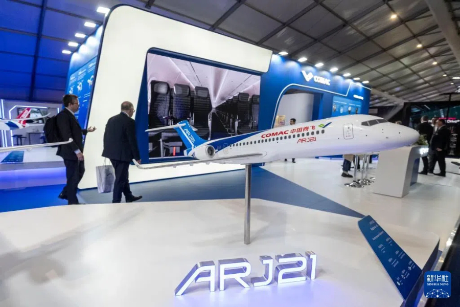 @722Ӣ(gu)_(gu)HչЇ(gu)w˾չ_(ti)ĔzARJ21wC(j)ģAl(f)ʷٷҡ z