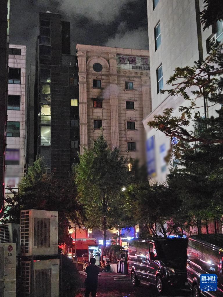 @822n(gu)ĔzľƵ(zi)F(xin)(chng)(j)n(lin)22ԮϢ(bo)n(gu)һƵl(f)(zi)14ķֹͣA/~˹ͨӍ