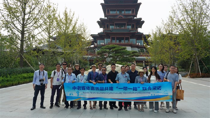 830ýwLF(tun)Lɶ@(hu)(hu)(chng)Ӱ?qng)?bo)桷ӛ z