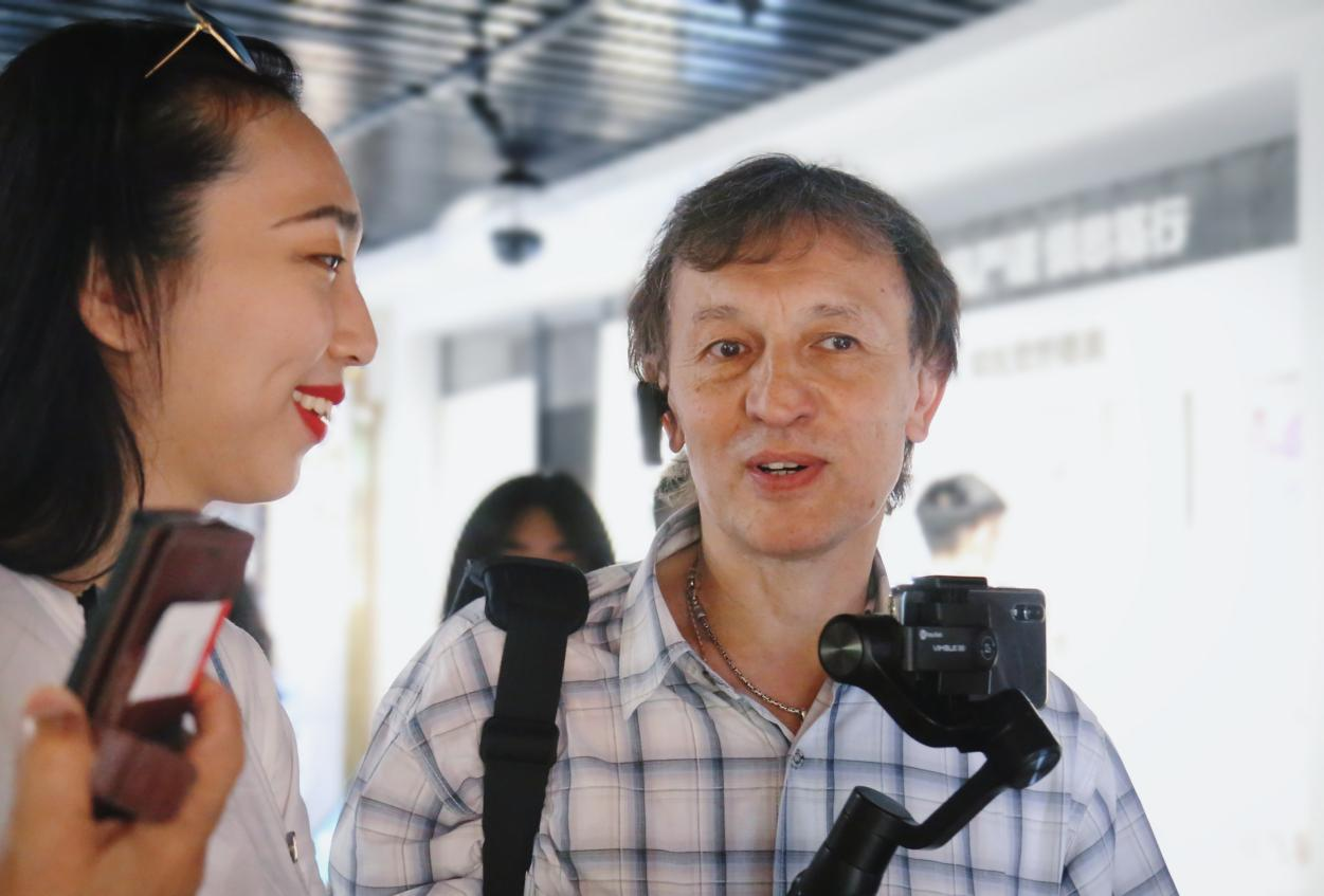 Їl(xing)˽Ї·չ_˹̹ͨӍL濂݋Fľзңcgͨ̽ӑA z