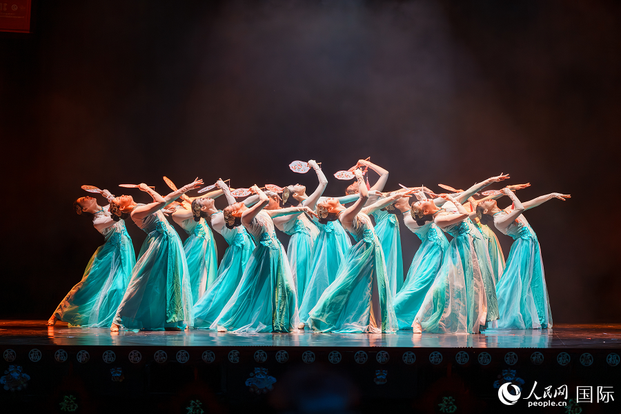 古典舞《清庭云月》表演?；顒?dòng)主辦方供圖