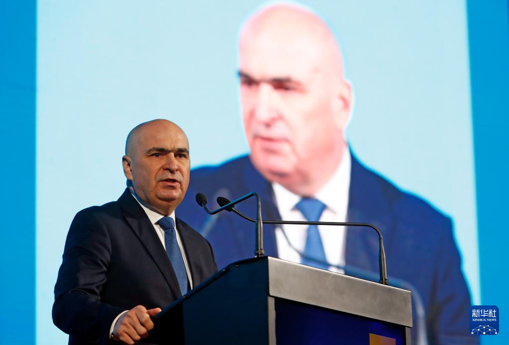 這是1月26日在羅馬尼亞首都布加勒斯特拍攝的伊利耶·博洛讓的資料照片。新華社發(fā)（克里斯泰爾攝）