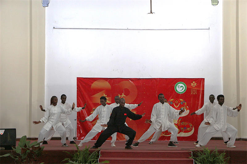 卡巴拉克大學(xué)春節(jié)體驗(yàn)活動。埃格頓大學(xué)孔子學(xué)院供圖