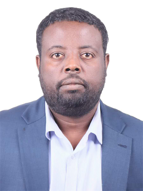 圖為埃塞俄比亞亞的斯亞貝巴大學(xué)政策研究員巴盧·德米西。受訪者供圖