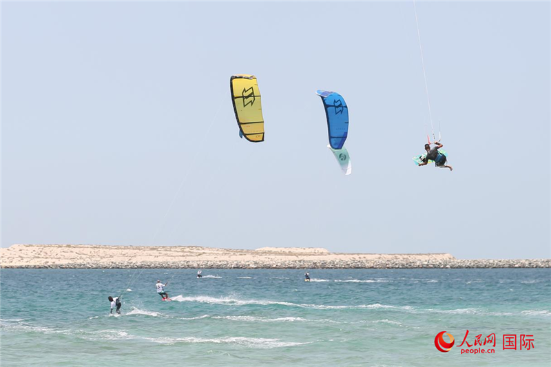 選手各展風(fēng)采。人民網(wǎng)塔里克·易卜拉欣攝