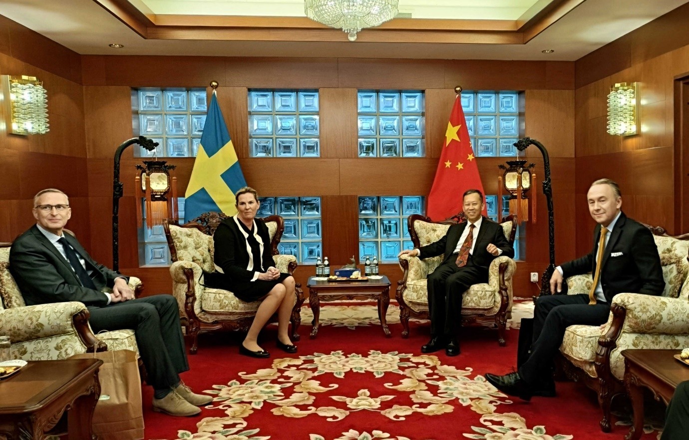 中國駐瑞典大使崔愛民會見瑞典多位博物館館長。中國駐瑞典大使館供圖