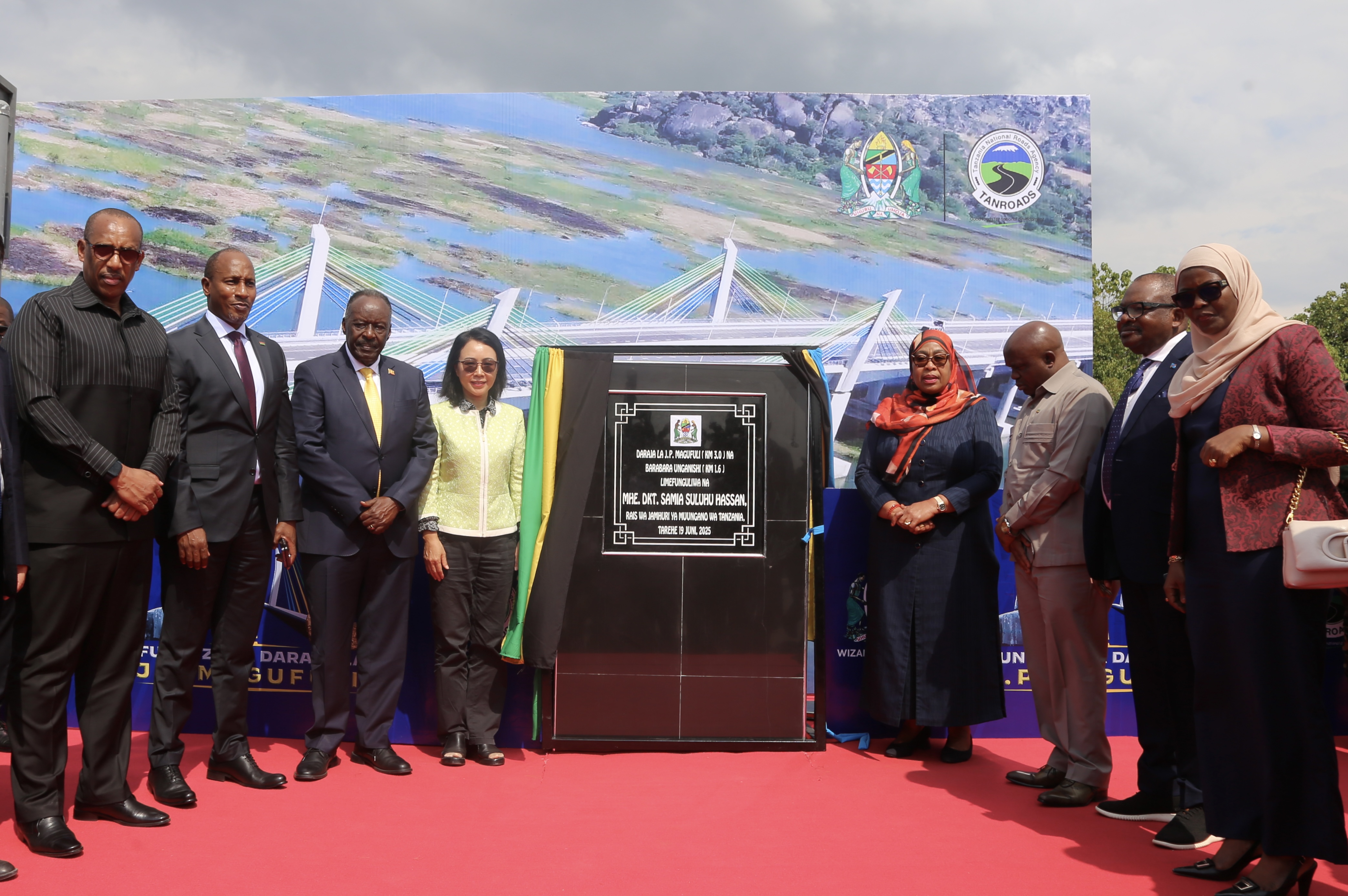 奠基石揭幕。中國土木供圖