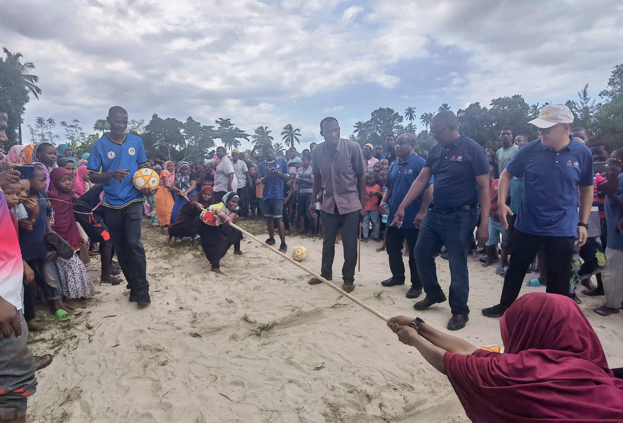 拔河比賽。專家組供圖