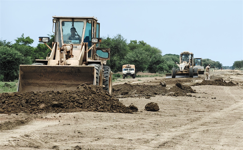 施工現(xiàn)場(chǎng)。維和工兵分隊(duì)供圖