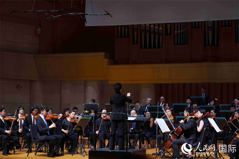 演出現(xiàn)場。人民網(wǎng) 喻亮攝