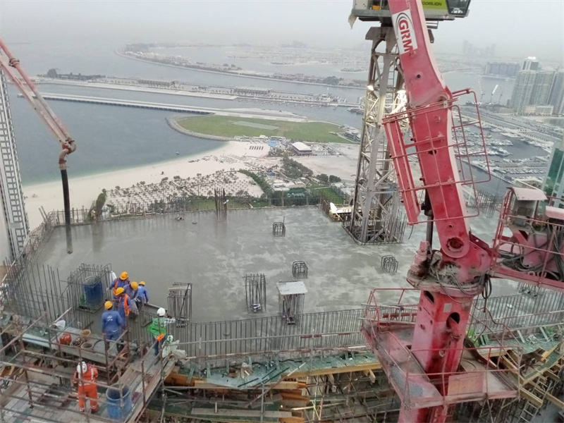 項目封頂澆筑。中鐵十八局迪拜公司供圖