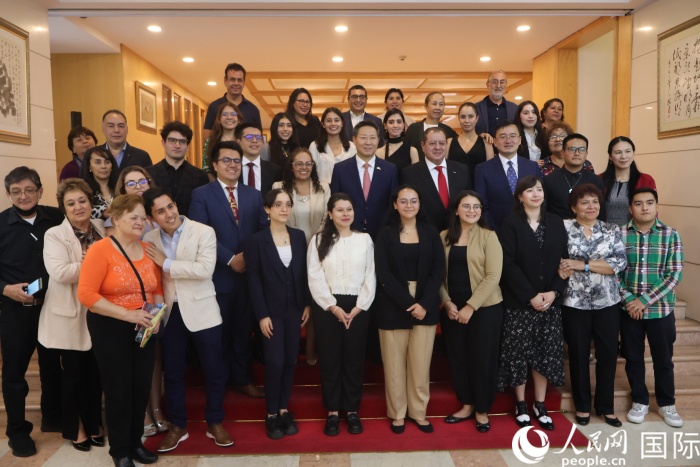 活動現(xiàn)場。人民網(wǎng) 埃內(nèi)斯托·多明戈斯攝