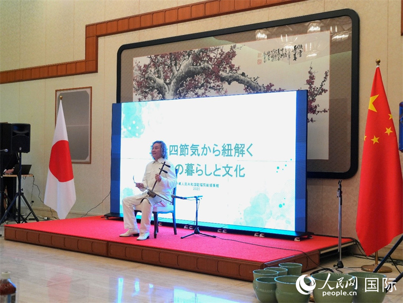 京胡獨(dú)奏。人民網(wǎng) 許可攝