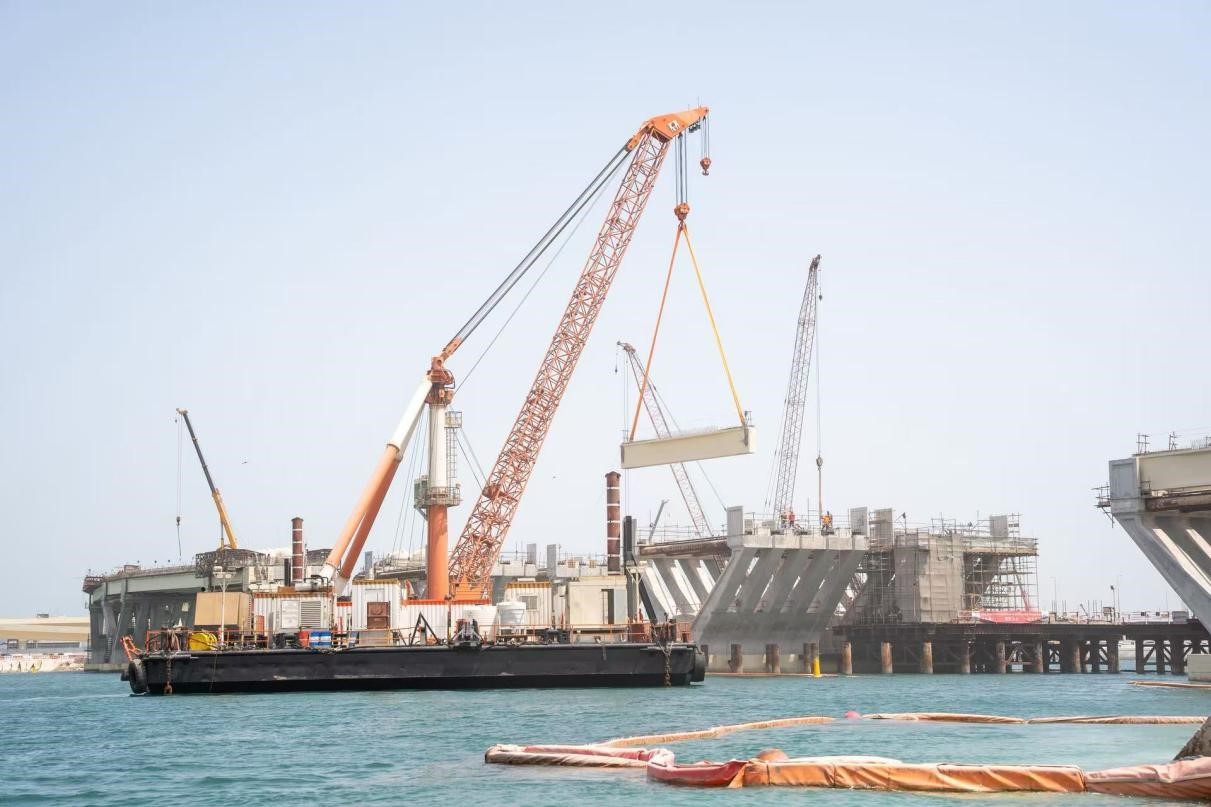 阿布扎比1C道橋項目正在施工。中交四航局供圖