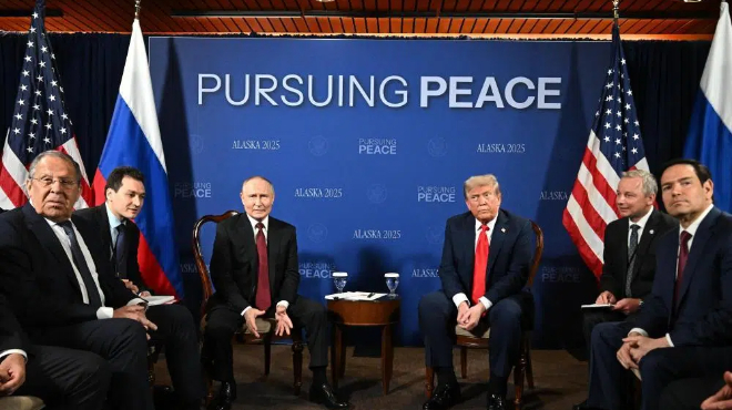 美俄總統(tǒng)在阿拉斯加正式開(kāi)始會(huì)晤