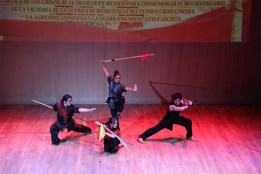 活動現(xiàn)場。埃內(nèi)斯托·多明戈斯攝