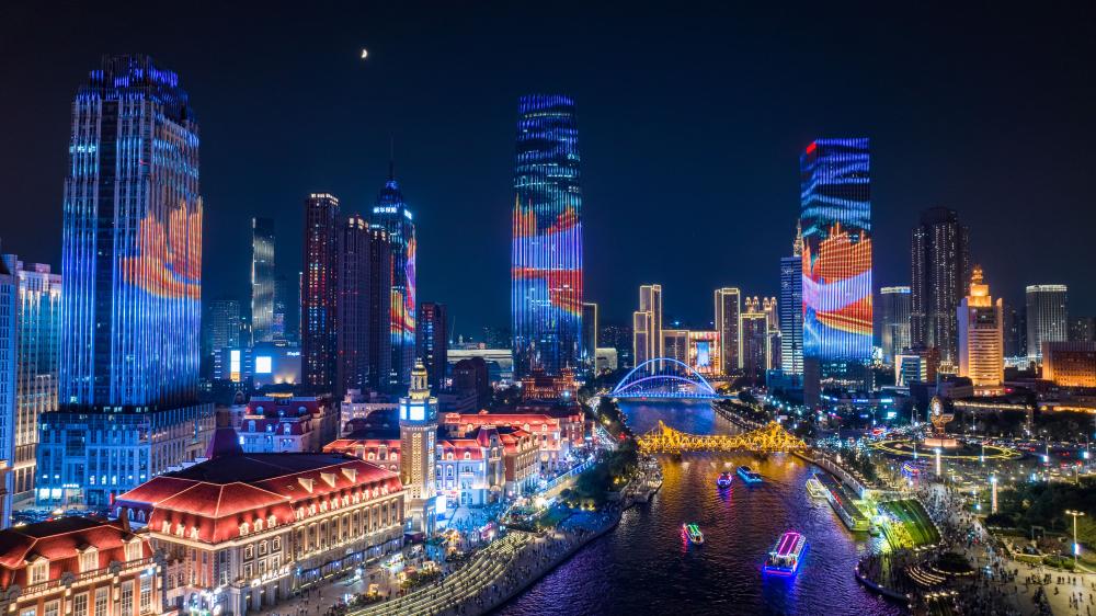 天津海河夜景（8月1日拍攝）。新華社記者 孫凡越 攝