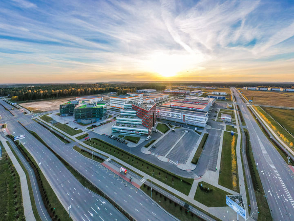 這是2021年10月19日在白俄羅斯首都明斯克郊區(qū)拍攝的中白工業(yè)園。新華社發(fā)（中白工業(yè)園供圖）