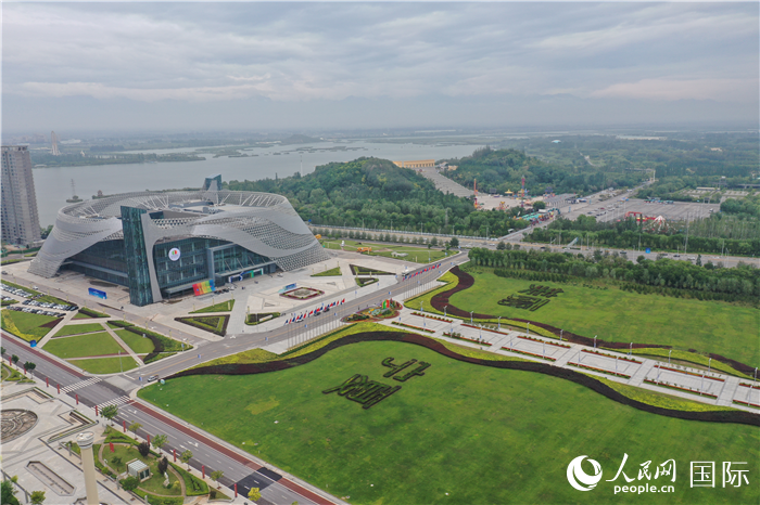 8月28日，第七屆中國—阿拉伯國家博覽會(huì)在寧夏銀川市開幕。人民網(wǎng) 梁宏鑫攝