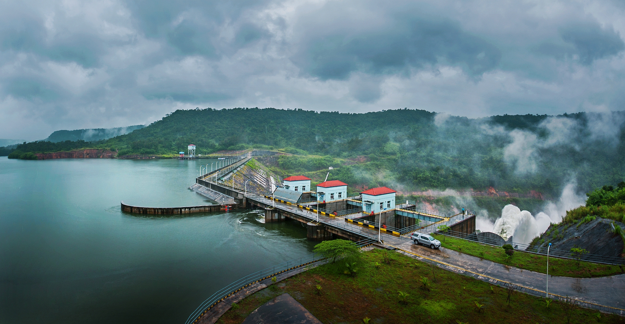 圖為額勒賽水電站。 中國(guó)華電額勒賽下游水電項(xiàng)目（柬埔寨）有限公司供圖