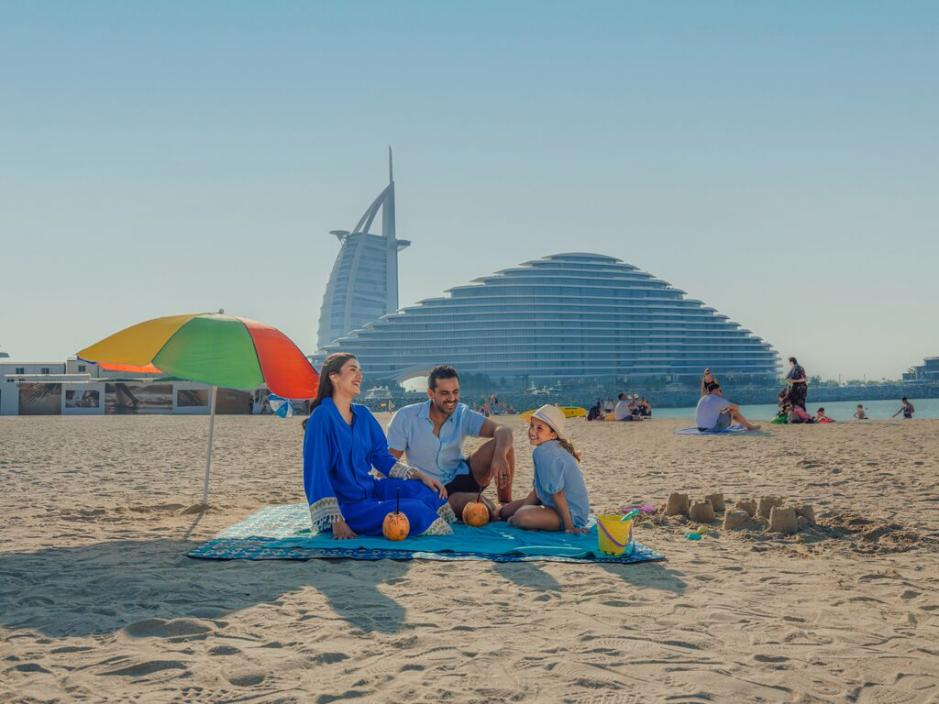 迪拜風(fēng)箏海灘一景。迪拜經(jīng)濟(jì)和旅游局供圖