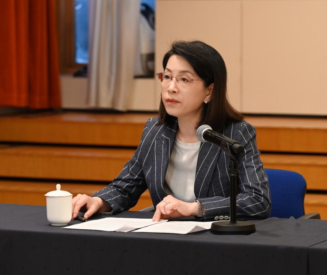 中國(guó)駐挪威大使侯悅出席座談會(huì)。中國(guó)駐挪威大使館供圖