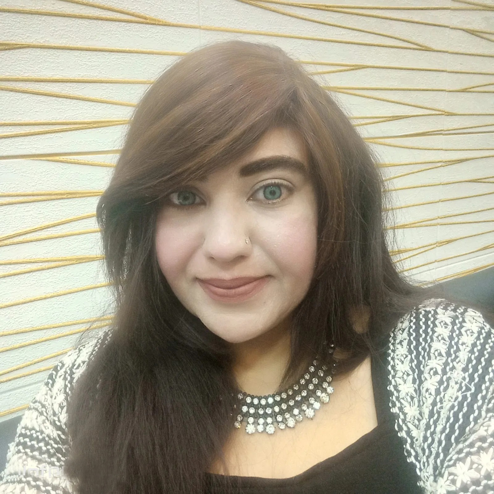 圖為埃及貝尼蘇韋夫大學(xué)政治學(xué)教授納迪婭·赫勒米。受訪者供圖