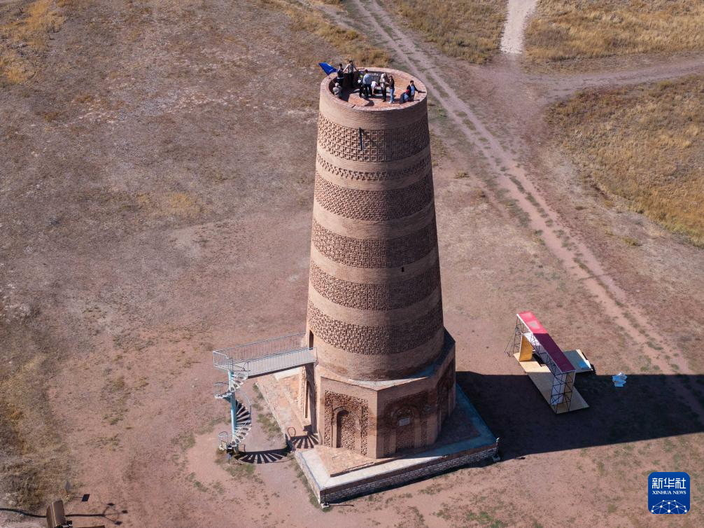 這是9月20日在吉爾吉斯斯坦楚河州拍攝的布拉納塔（無人機(jī)照片）。新華社記者 李任滋 攝