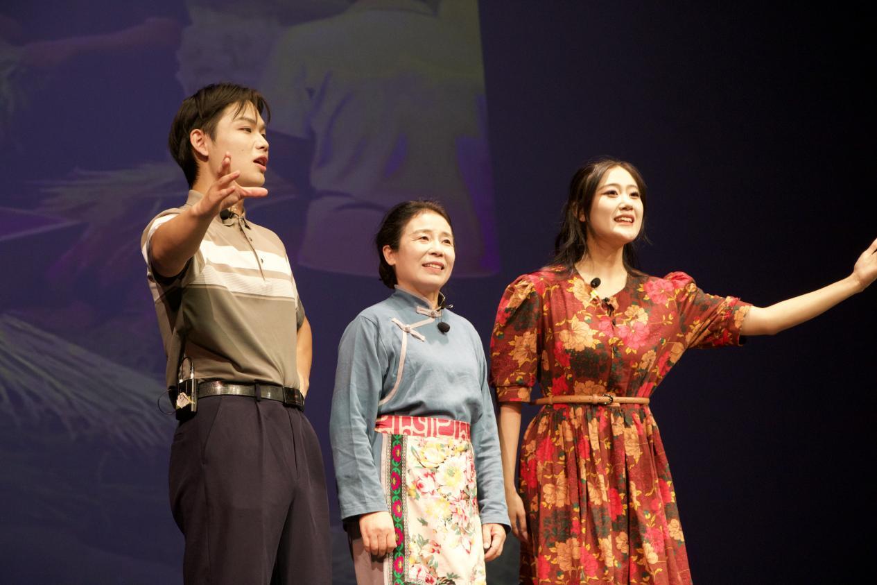 音樂劇《楚歌·回聲》演出現(xiàn)場(chǎng)。內(nèi)羅畢大學(xué)孔子學(xué)院供圖