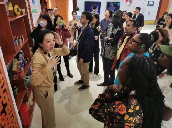 2023һһ·ýwՓ(lin)ϲLF(tun)^ʺ863Ƽ@a(chn)Ʒչʾ^(q)ӛ Sz