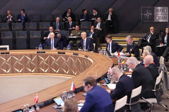 @215ڱr(sh)ĔzısL(hu)F(xin)һısɆTL(hu)h15ڱr(sh)׶Y(ji)(hu)hͼӏ(qing)sغͷԼ(du)mֵ֧Ȇ}չ_ӑՓAӛwz