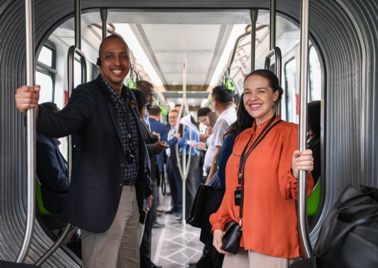 ͼձȇvAʹ(ji)Cӛv܇޹˾L422Քz42225⽻Ո25ͼձȇҵvAʹ(ji)CýwӛߵȽMɵĴFLЇ|al(f)չ}ӣ̽CAӛ߶诔z