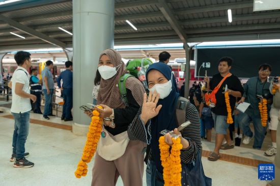   720գ˿ʹϓ̩羳F·\܇_(d)ϓf_վAl(f)P̔z