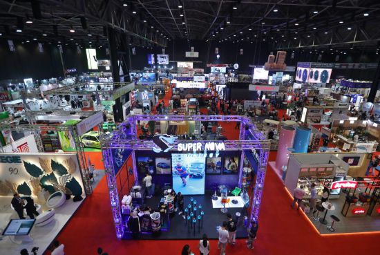 這是5月15日在黎巴嫩貝魯特拍攝的“黎巴嫩制造”暨食品飲料展覽會(huì)。新華社發(fā)（比拉爾·賈維希攝）